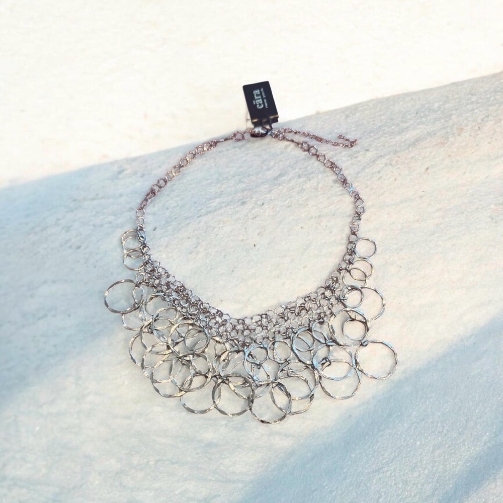 Vintage Signed Cära New York Elegant Silver Circles Necklace